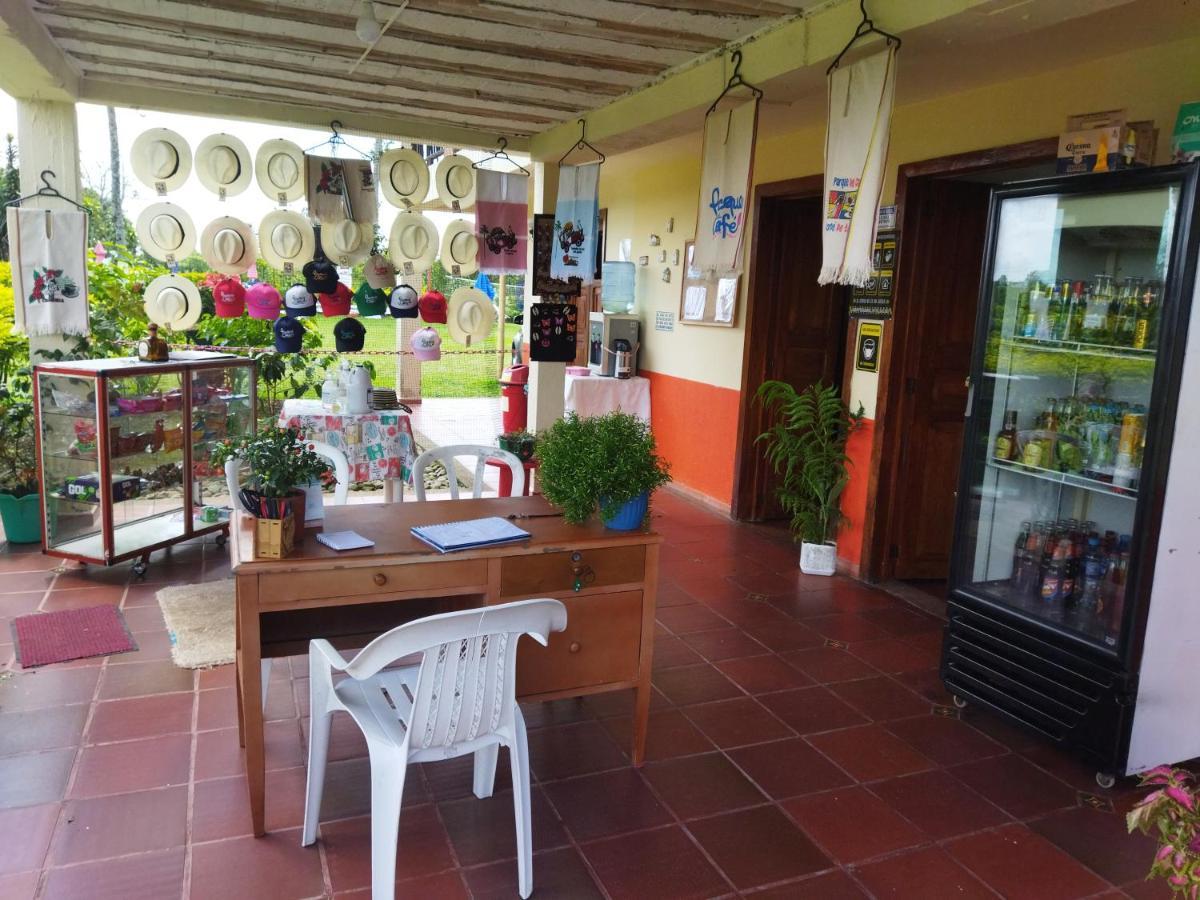 Finca Hotel Los Cocos Montenegro Bagian luar foto