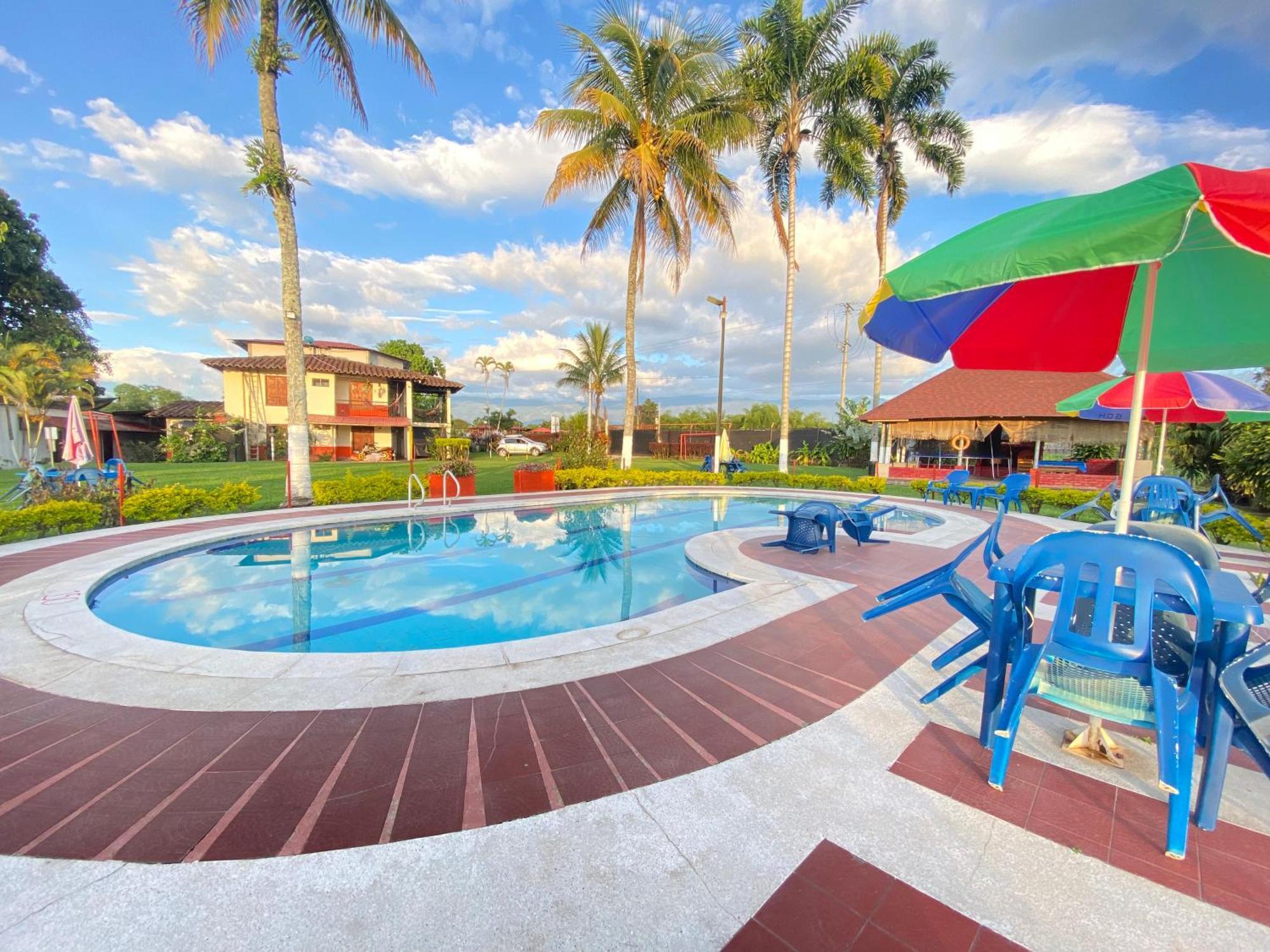 Finca Hotel Los Cocos Montenegro Bagian luar foto