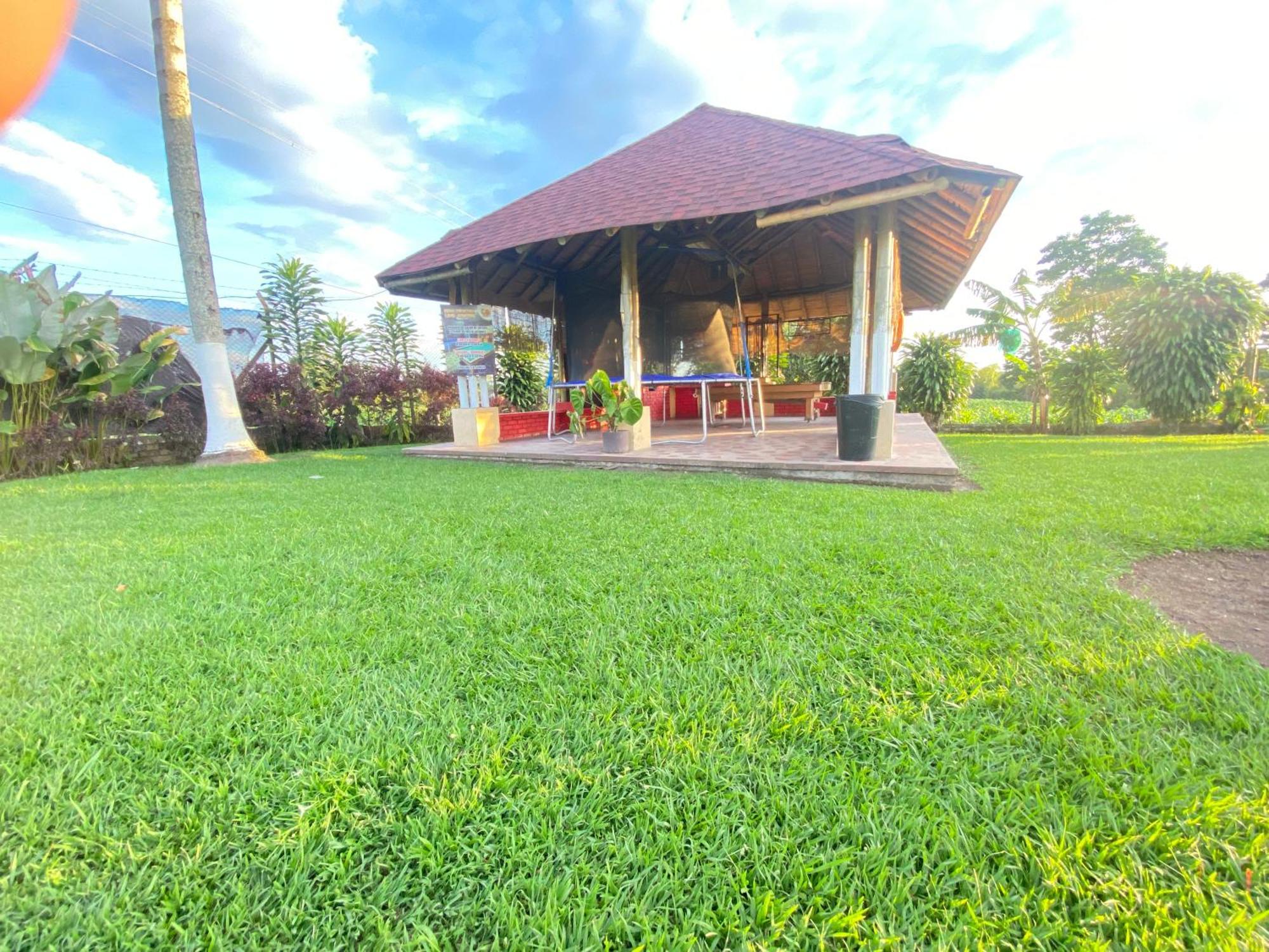 Finca Hotel Los Cocos Montenegro Bagian luar foto